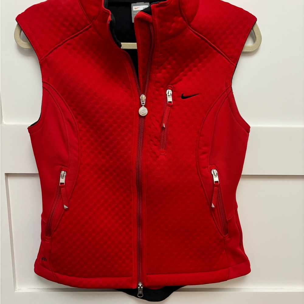 Nike Red Quilted Athletic Vest Women’s Sz Sm